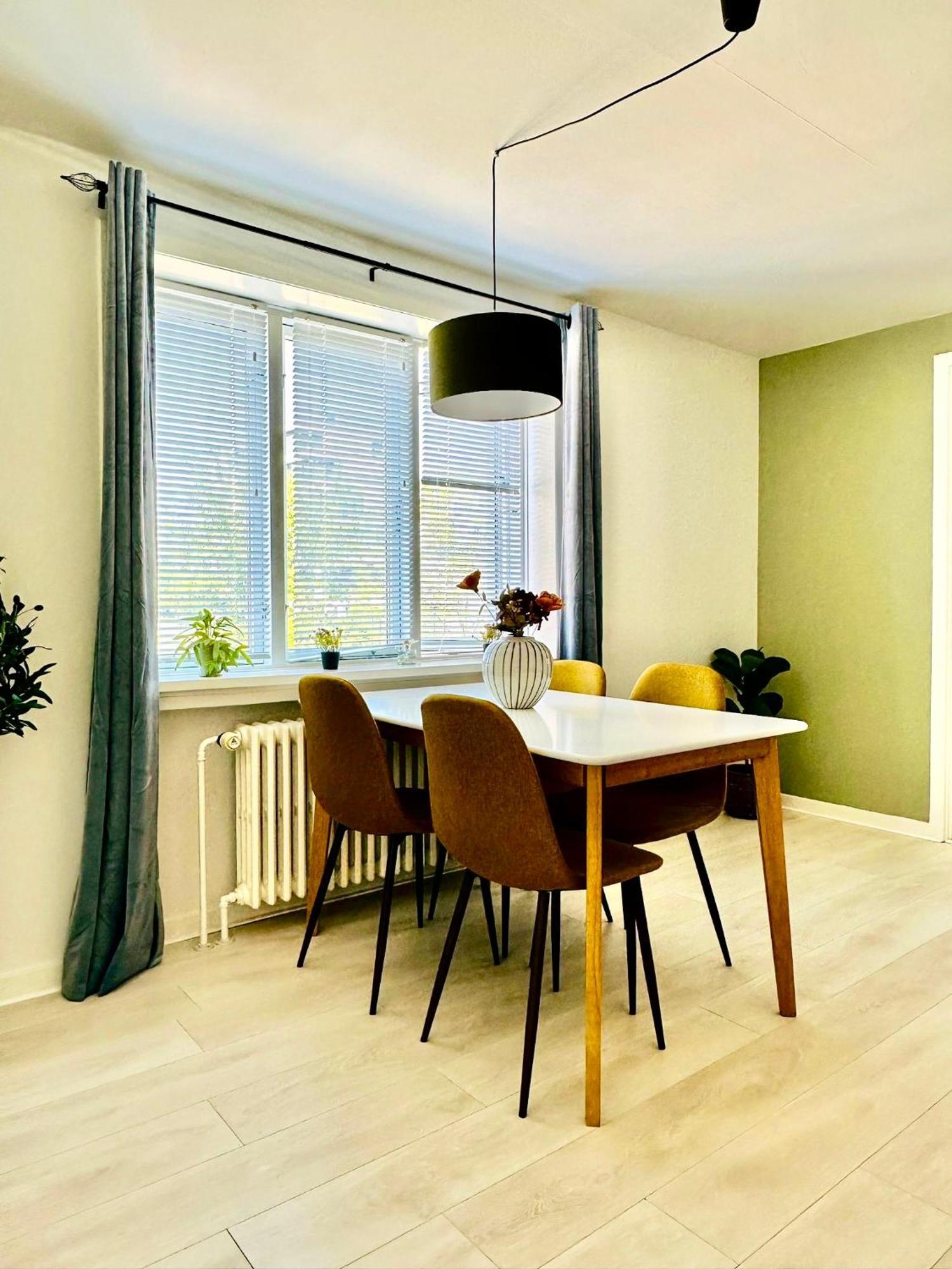 5 Minute Walk To Lego House - 50M2 Cozy Apartment- D Unit Билунд Стая снимка